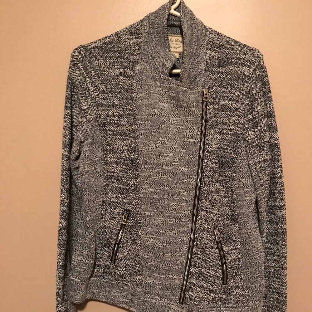 Lucky Brand zip up sweater. Blue.